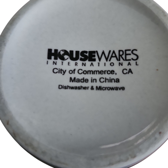 Mug Cats Like Obedient People With Paw Prints And Fish Bones - Picture 3 of 3